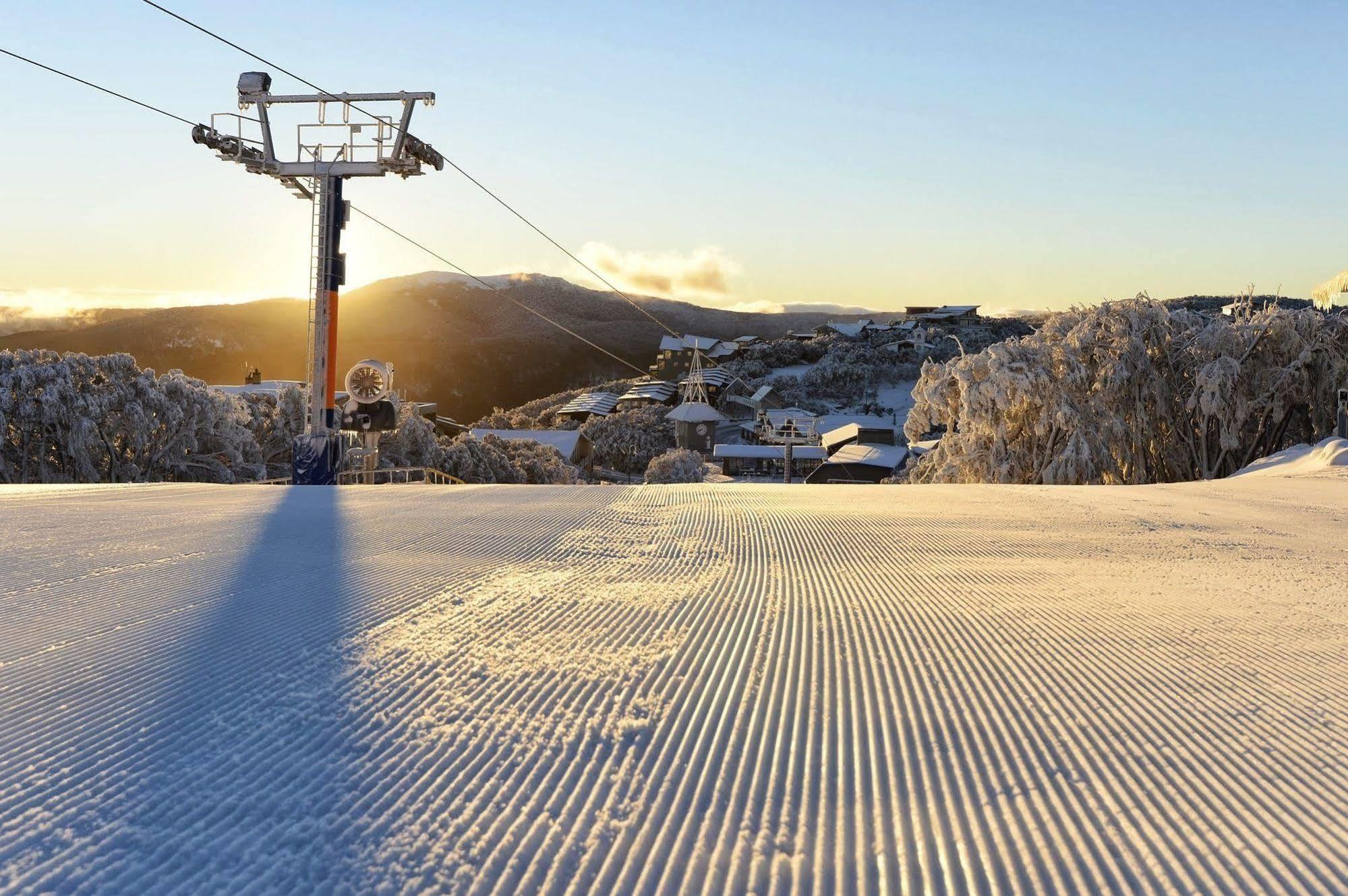 Breathtaker Hotel And Spa Mount Buller Exterior photo
